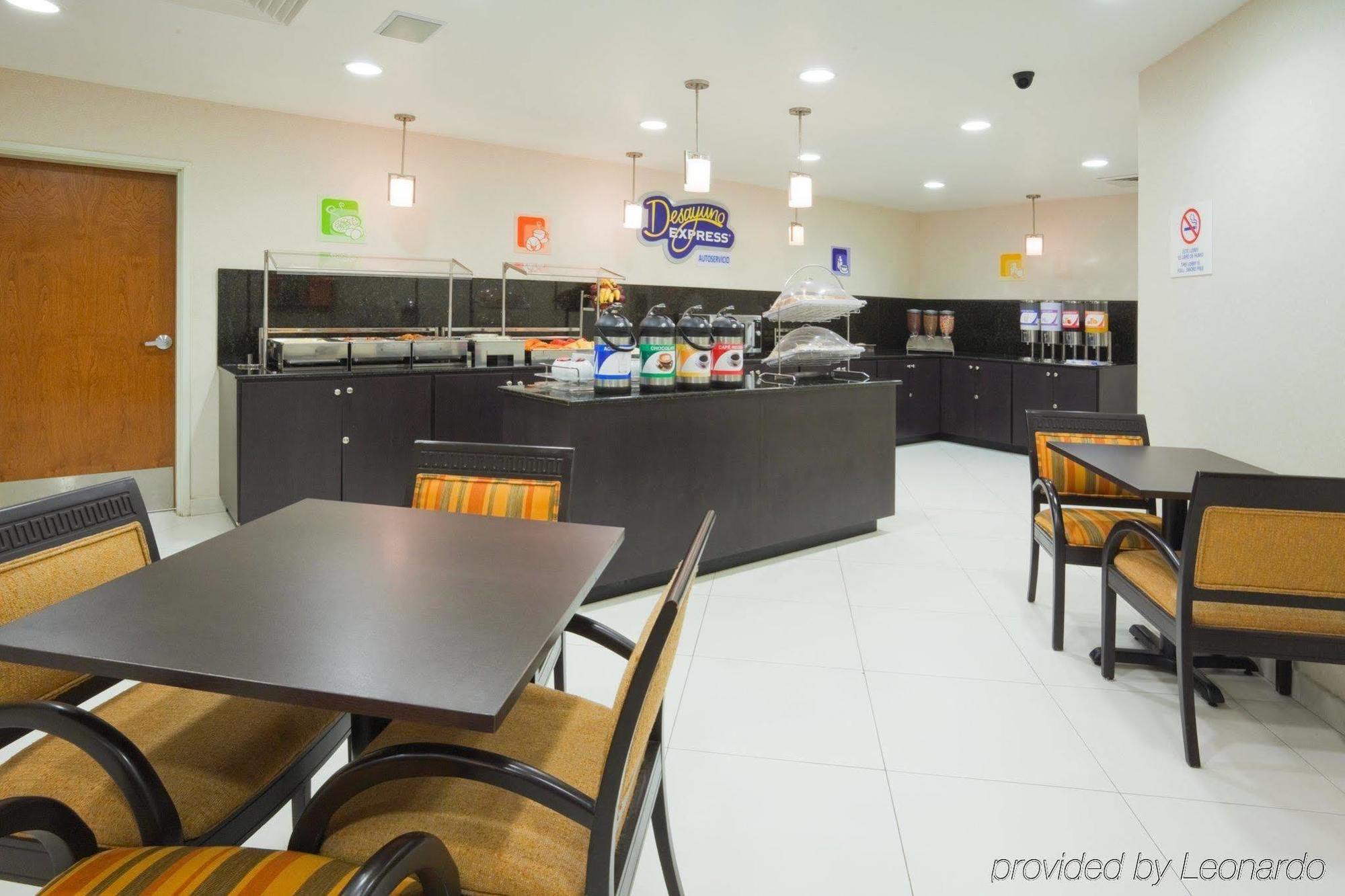 Holiday Inn Express Tapachula By Ihg Exterior photo